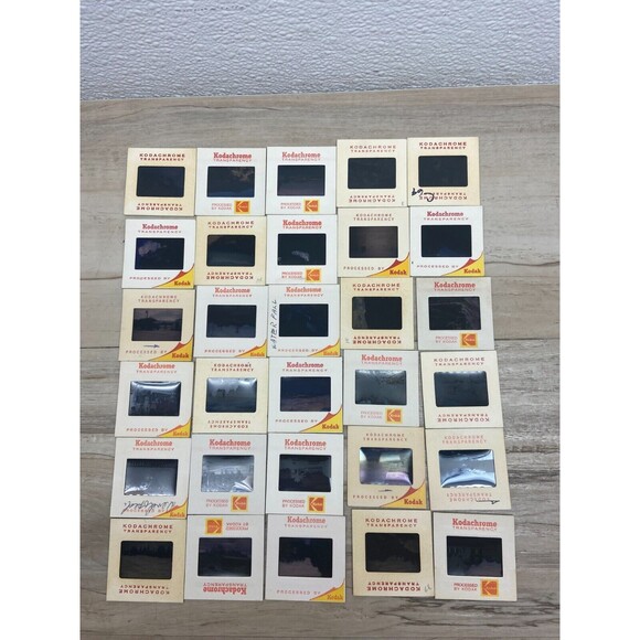 1956-75 Kodachrome Unknown Family Vacations And Holydays Color Slides Lot Of 30 - Picture 1 of 5